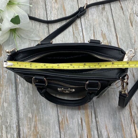 Women’s True Religion Small Black Crossbody Shoulder Bag Handbag Purse - Picture 11 of 14